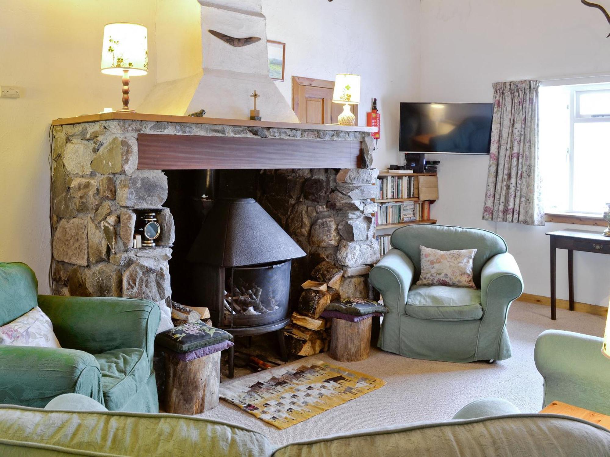 Tigh Na Caoiraich Villa Tomdoun ภายนอก รูปภาพ